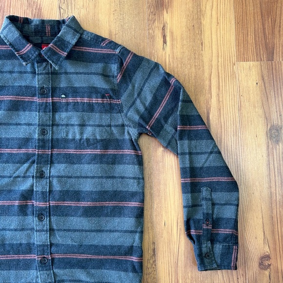 Quicksilver Boys Striped Flannel Button Up Shirt | Size Medium - Picture 4 of 5